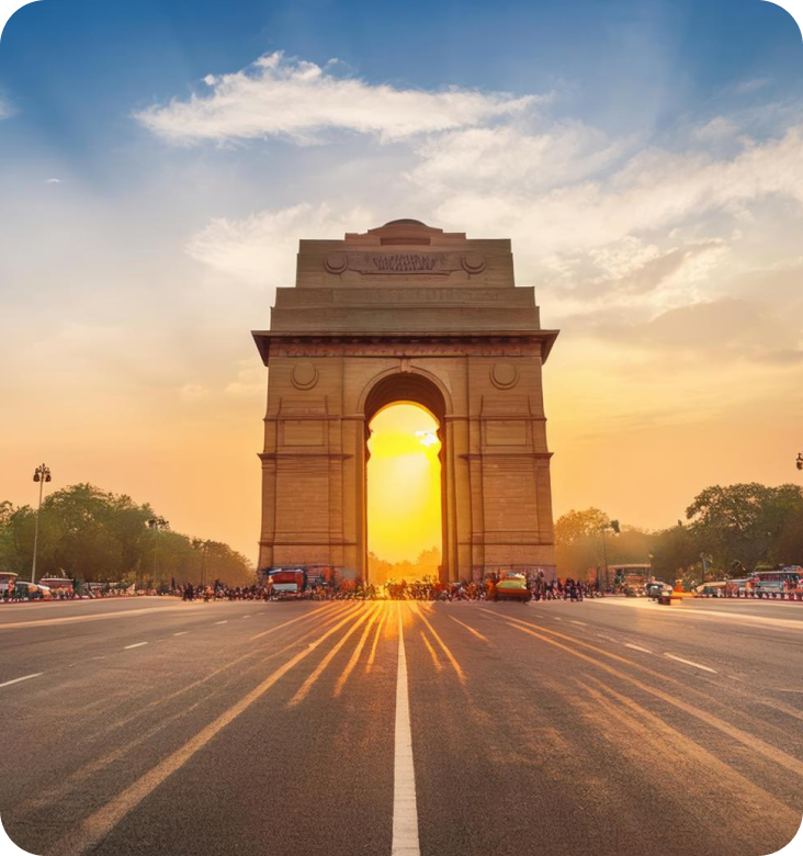India Gate, New Delhi at sunrise
